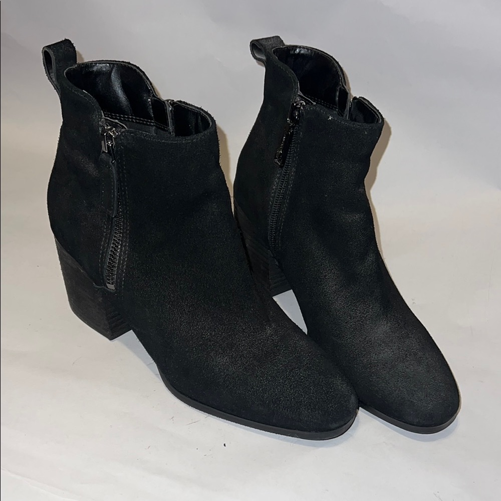 Blondo Black Ankle Boots with Suede Finish and Block Heel